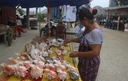 Exhiben. Los precios de las artesanías varían de 50 centavos a $ 8.