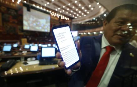 Entre los temas más polémicos están la definición sexual cuando hay ambigüedad y el uso del cannabis.