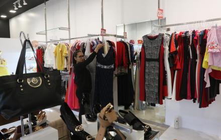 La mayoría de las tiendas promocionan el ‘dos por uno’, o ‘lleve uno y el segundo a mitad de precio’.