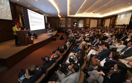 Guayaquil. Unas 400 personas asistieron al foro de la visión para una banca estable, inclusiva y desarrollada.