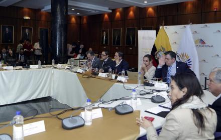 Sesiones. En 10 días se discutió el informe para el primer debate del proyecto de Ley Económico.
