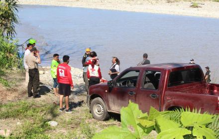 El pasado 9 de abril, rescatistas realizaron el levantamiento del cuerpo del estudiante Manuel Tundidor Cabral, en el sector de Misahualli (Ecuador).