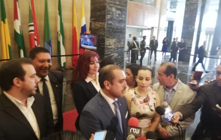 Este martes asambleístas solicitaron la renuncia de Carrión a la Presidencia de la Comisión de Derechos de los Trabajadores.