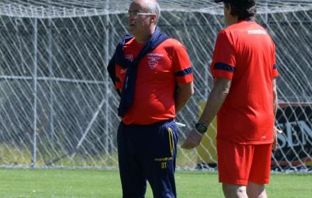 Es tan evidente la renovación, que Célico solo contará con cuatro futbolistas que estaban en la última nómina del Bolillo.