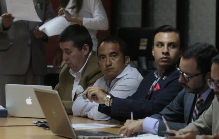 En la audiencia se dispuso la retención de cuentas bancarias y prohibición de enajenar bienes.