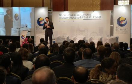 Declaraciones. El vicepresidente Sonnenholzner habló sobre el IVA durante el evento del BID, la semana pasada.