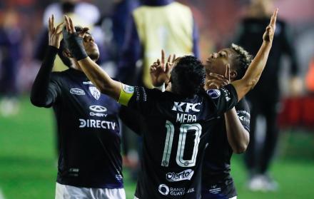 Referencial. Los Rayados superan en vistas a los demás clubes del país. 