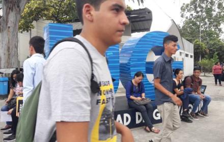 Referencial. Los estudiantes acudieron a sus respectivas unidades académicas.
