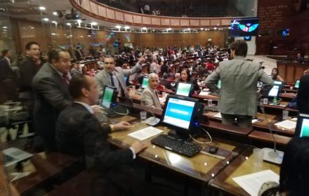 Estupiñán decidió no votar por la negación y el archivo del proyecto de Ley de Crecimiento Económico enviado por el ejecutivo.