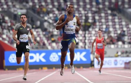 Quiñónez se ubicó segundo tras un espectacular remate en los último metros del segundo heat.