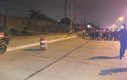 Este suceso ocurrió la noche del martes en el kilometro 15 de la vía a Daule.