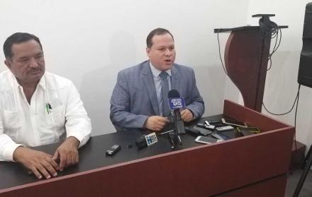 Ernesto Carrasco, presidente de la FME, rechazó el pronunciamiento de la Ministra de Salud.