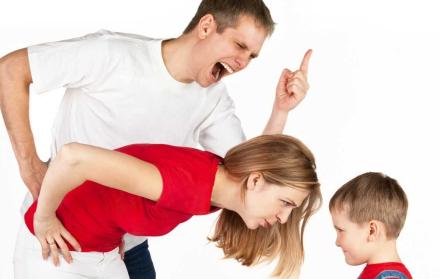 Si amas a tus hijos y quieres que crezcan saludables integralmente, empieza por controlar tu ira.