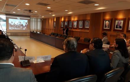 Según dijeron esta medida no ha generado ningún resultado favorable para le economía del país; todo lo contrario, les ha restado competitividad. 