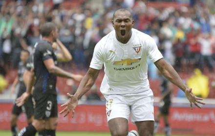 Desde Uruguay indican que Peñarol ya hizo una oferta formal por el jugador.