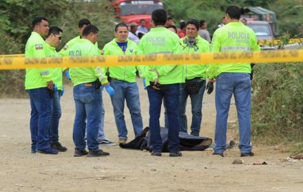 Escena. El cuerpo de Valeria fue hallado en el sector Los Tubos de La Ladrillera, en el noroeste de Guayaquil. 