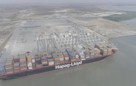 Buque Santos Express llegó al Puerto de Aguas Profundas de Posorja