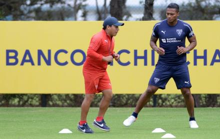 Entrenamiento de Antonio Valencia con Liga de Quito.