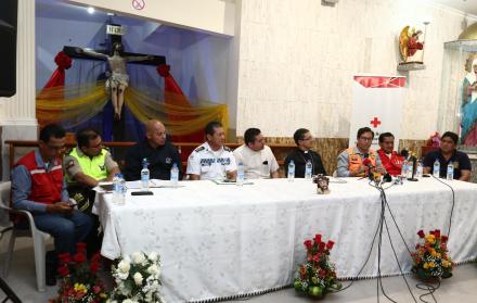 Rueda de prensa sobre la procesión del Cristo del Consuelo en Guayaquil.
