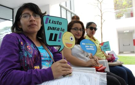 Los bachilleres deben imprimir su comprobante de haber aceptado el cupo.