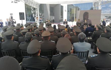 La lista fue entregada por la ministra de Gobierno, María Paula Romo, que trajo a colación el caso de una avioneta detenida en Manabí en 2017 con media tonelada de cocaína.