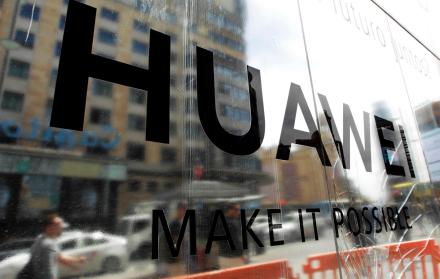 Google dejará de vender componentes y software a la empresa gigante Huawei.