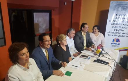 En un manifiesto, la Asamblea Popular se declaró en resistencia ante lo que llaman la amenaza de los poderes político-partidistas contra los derechos ciudadanos. 