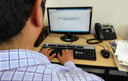 Entre los datos que se pedirán al momento de realizar una denuncia están el año de la elección, descripción del lugar y los hechos denunciados.