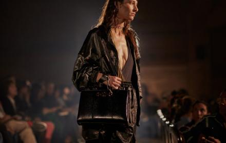 Esta es la última creación de Gucci en carteras. Su presentación fue en el Théâtre Le Palace de París.