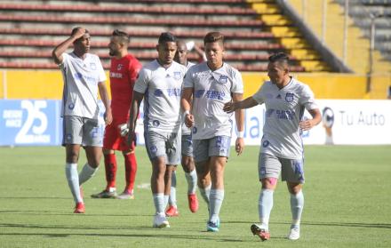 El domingo, Emelec se enfrentó a Universidad Católica; este miércoles chocará con Liga de Quito en el juego de vuelta de las semifinales de la Copa Ecuador.
