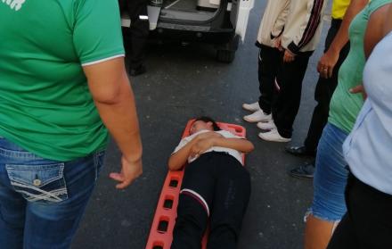Los estudiantes fueron llevados al hospital en ambulancias del Cuerpo de Bomberos.