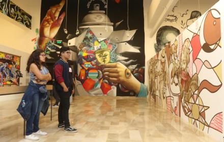 Inauguración. La apertura se realizó la semana pasada, en el MAAC. Cerca de 20 creaciones de artistas colombianos participan en la exposición. También se intervinieron paredes para desarrollar obras ‘in situ’ (realizadas en el mismo lugar).