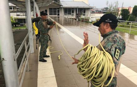 Desde que se detectó la emergencia las Fuerzas Armadas aplicó el plan de emergencia. 