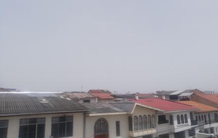 Se alerta sobre la presencia de ceniza, producto de la actividad volcánica del Sangay, ubicado en la provincia oriental de Morona Santiago.