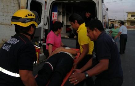Los estudiantes fueron llevados al hospital básico de Playas.