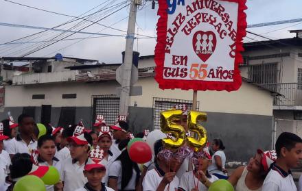 Los estudiantes de la Unidad Educativa Tepeyac, de Fe y Alegría, realizaron un pregón.