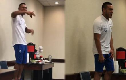 Quinteros y Chicaiza, al momento de sus presentaciones.