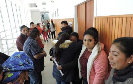 La familia de Cando, luego de conocer la sentencia del asesino.