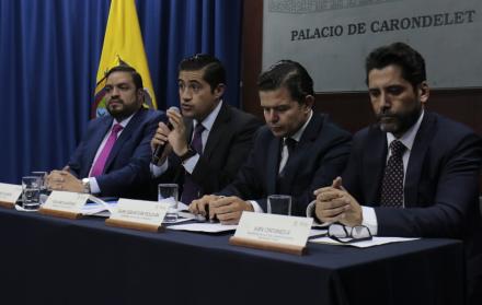 Rueda de prensa sobre las medidas económicas anunciadas por Lenín Moreno.