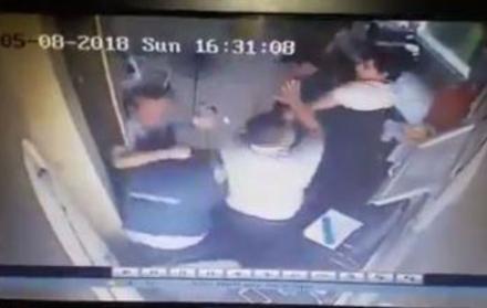 Las supuestas agreciones quedaron registradas en vídeo.