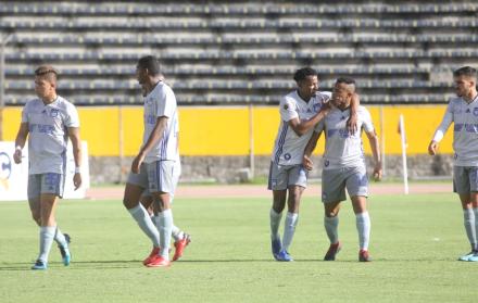 Empató en Quito ante la Universidad Católica, y tras la victoria de El Nacional, definirá su presencia en los playoffs en la última fecha de la etapa.