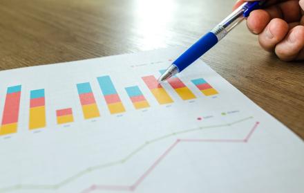 Referencial. El GII está compuesto por siete pilares que se dividen en dos grupos: Indicadores de Entrada e Indicadores de Salida.