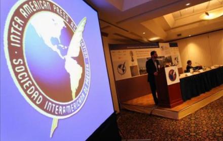 Referencial. Según el titular de la SIP, “estamos frente a una de las peores acciones en contra de los periodistas y personal de los medios”.