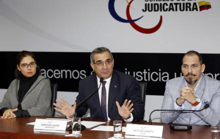 Dudas. El presidente de la Judicatura Gustavo Jalkh, es uno de los más cuestionados ante el Consejo transitorio.