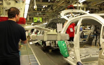 Imagen referencial. De enero a agosto, esta industria logró colocar 26.942 carros en el mercado, versus los 26.528 que consiguió en igual periodo del año pasado.