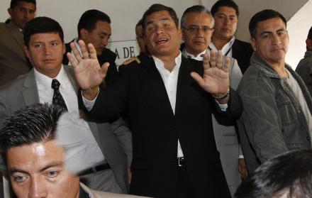 La investigación parte de la denuncia hecha por el exasambleísta César Montúfar el 5 de marzo del presente año (2018).