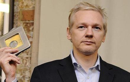 Medida. La defensa de Assange prevé presentar un recurso para que el documento que ya es público, no se haga público.