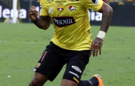Arroyo sufrió una lesión que le impide estar en el cotejo ante Liga de Quito (Archivo)