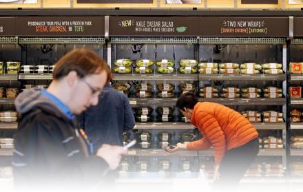 Amazon Go, la primera tienda sin cajeros, abrió en Seattle, EE. UU.