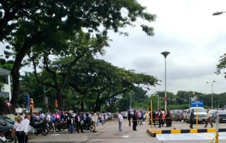 Una amenaza de bomba se registró en la instancia judicial, anexa al centro comercial Albán Borja.